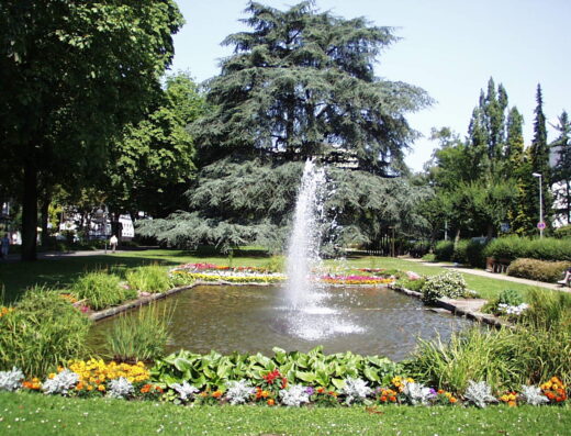 Springbrunnen in der Adenauerallee